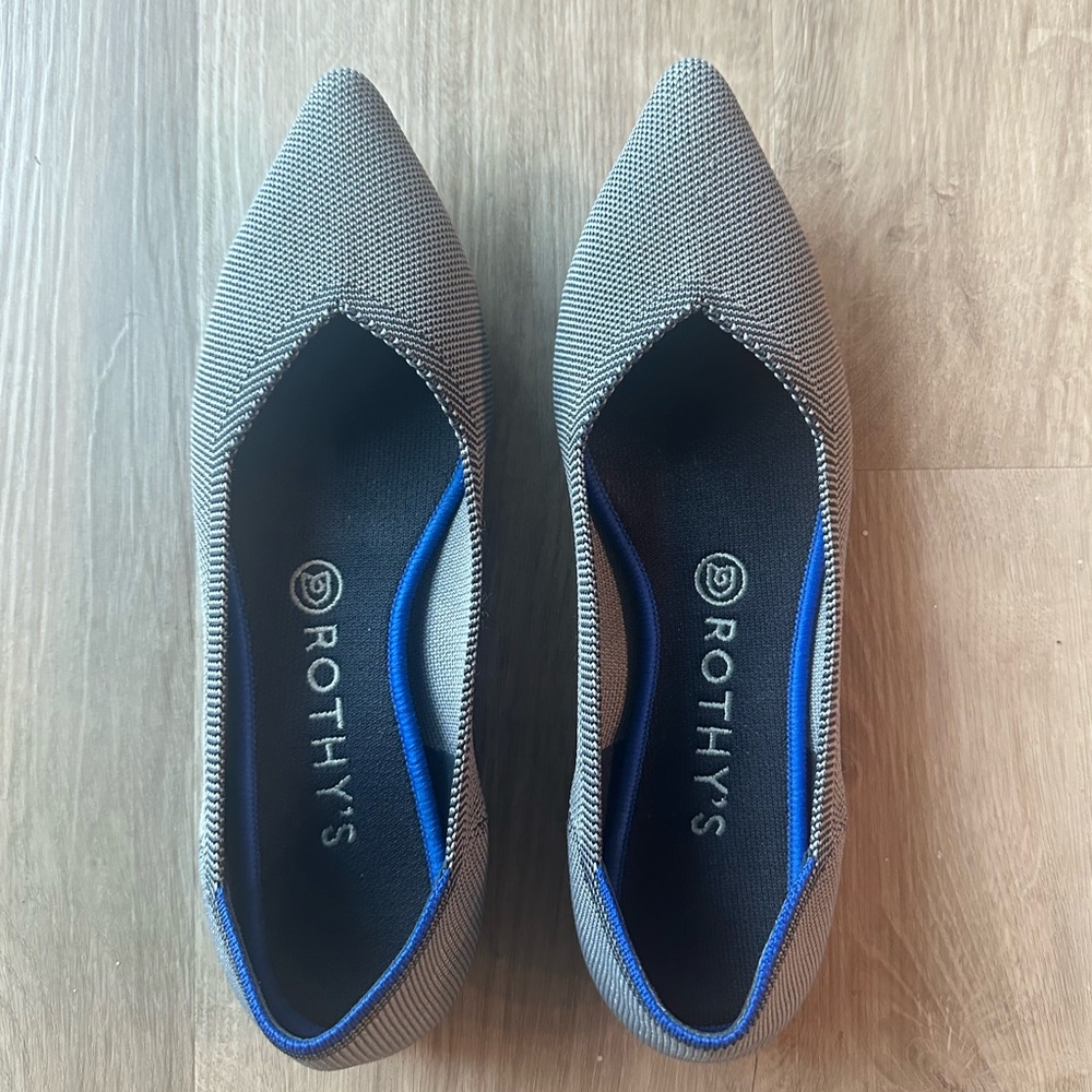 Rothy's Women's Black and Blue Flats